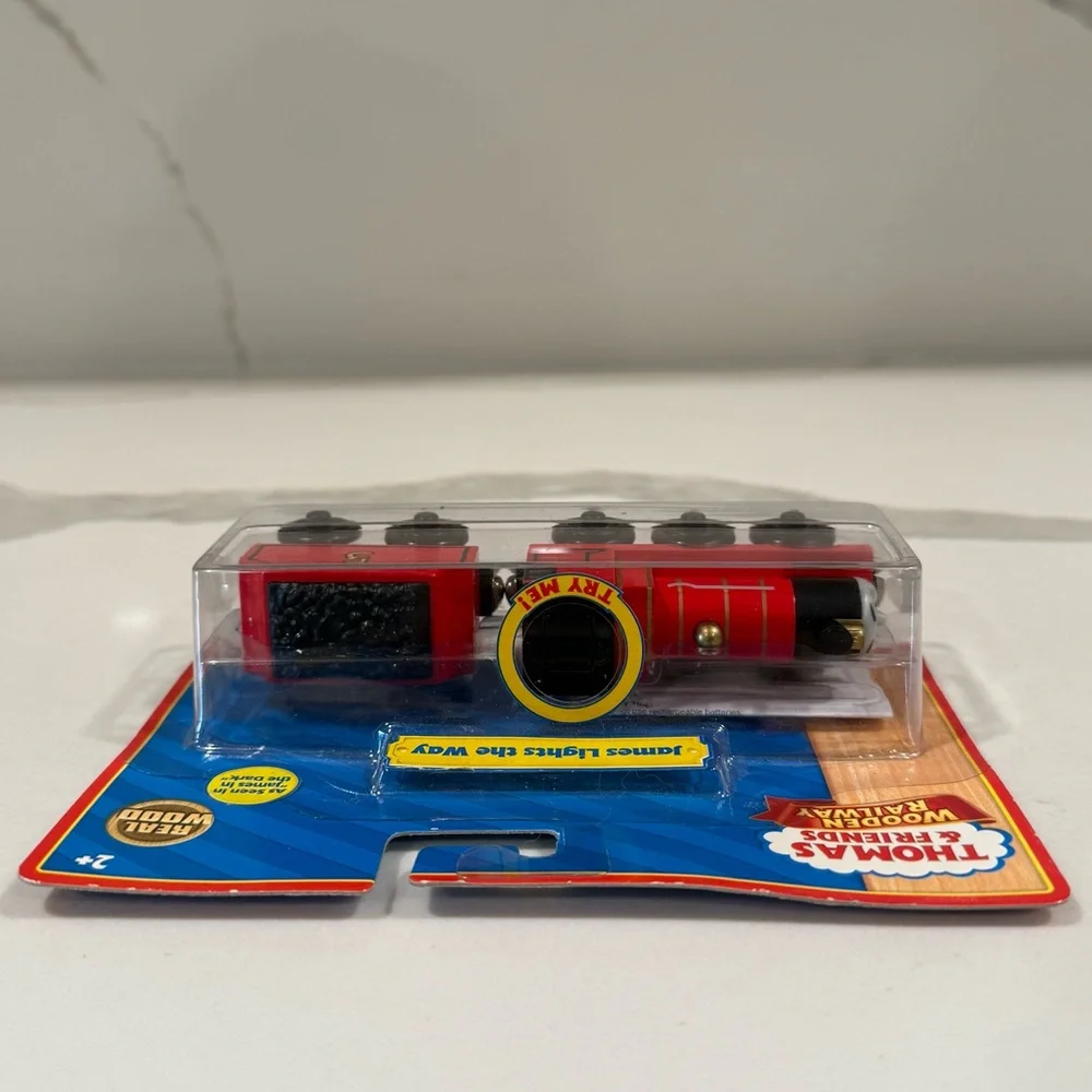 James Lights The‎ Way - LC98097~Thomas & Friends Wooden Railway~2010 UNTESTED